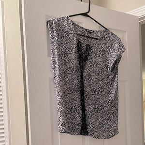 Express top - size small